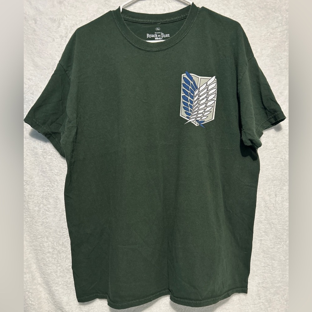 Attack on Titan Scout Regiment Crew Neck Short Sleeve Graphic T Shirt Size XL
